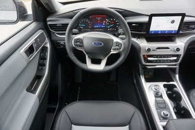 2024 Ford Explorer XLT Sport Appearance