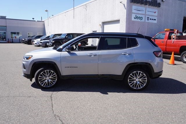 2022 Jeep Compass Limited Elite + Sun and Sound Group